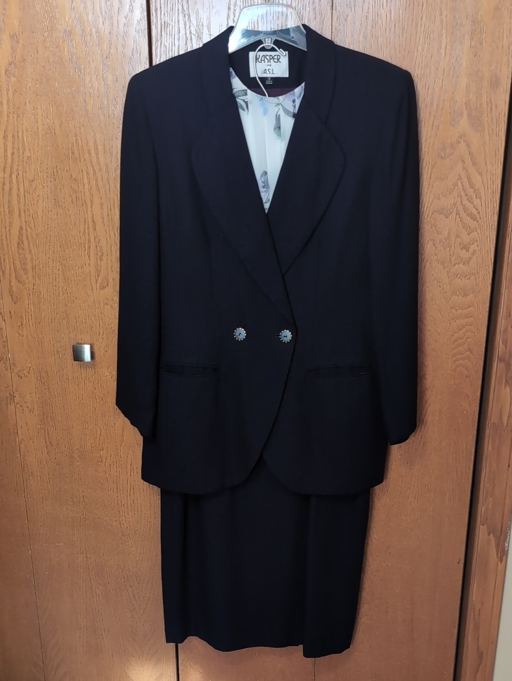 Kasper Navy Blue Women's Two-Piece Suit Blazer and Skirt, Size 10